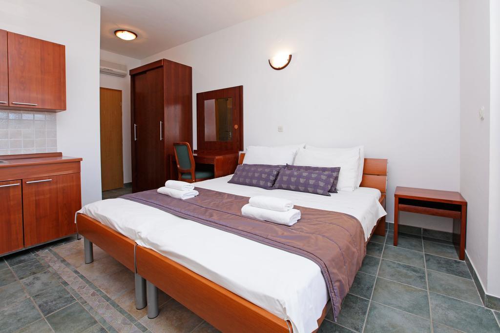 Apartments Vala Vela Luka Room photo